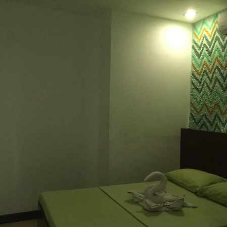Ziur Inn Laoag Kültér fotó